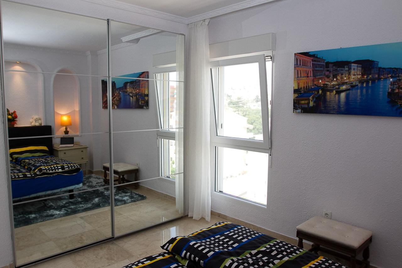 Carihuela Apartment Torremolinos Exterior photo